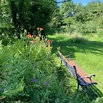 La Colline Aux Licornes Montbron