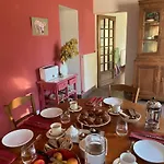 Bed & Breakfast La Colline Aux Licornes 3*