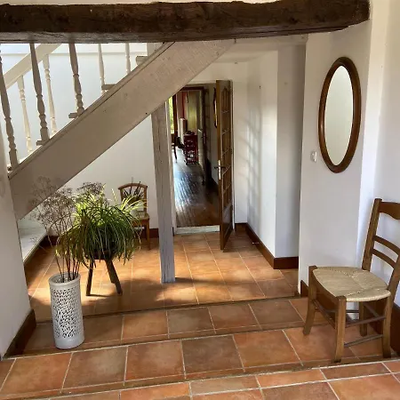 La Colline Aux Licornes Bed & Breakfast
