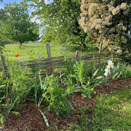La Colline Aux Licornes Montbron