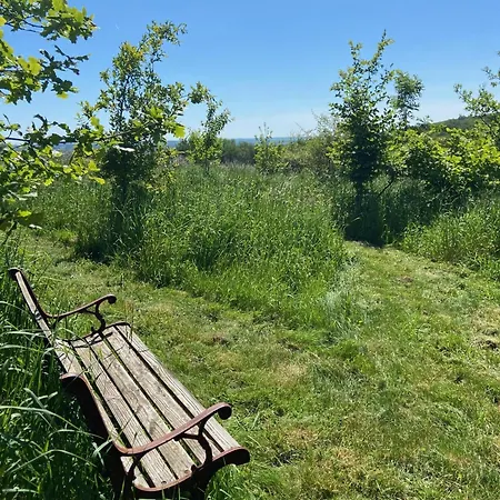 La Colline Aux Licornes * Montbron