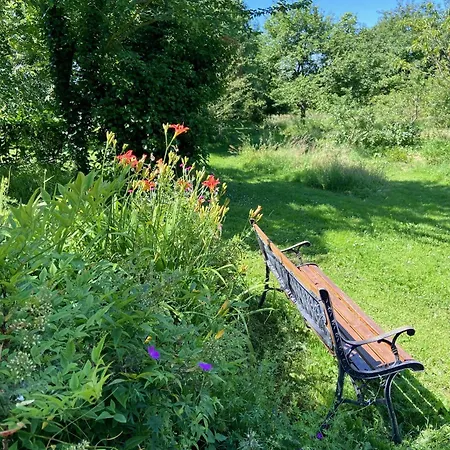 La Colline Aux Licornes Montbron